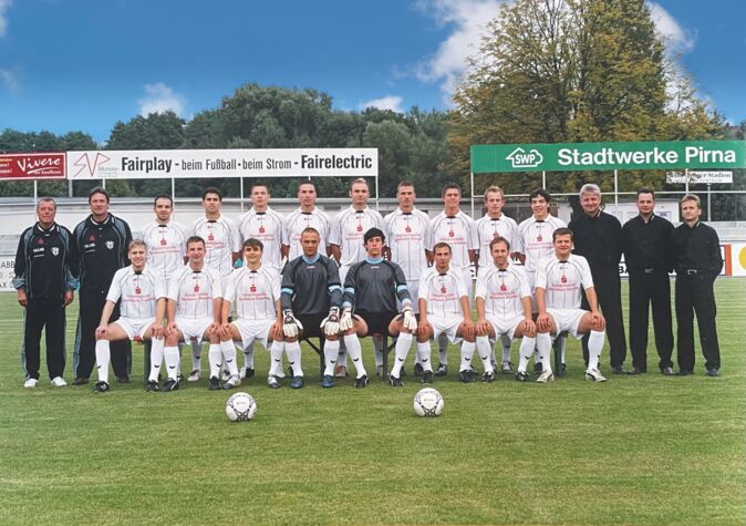 Foto Abteilung Fußball VfL Pirna-Copitz 07 e.V. mit Präsident Ralf Thiele bis 2010